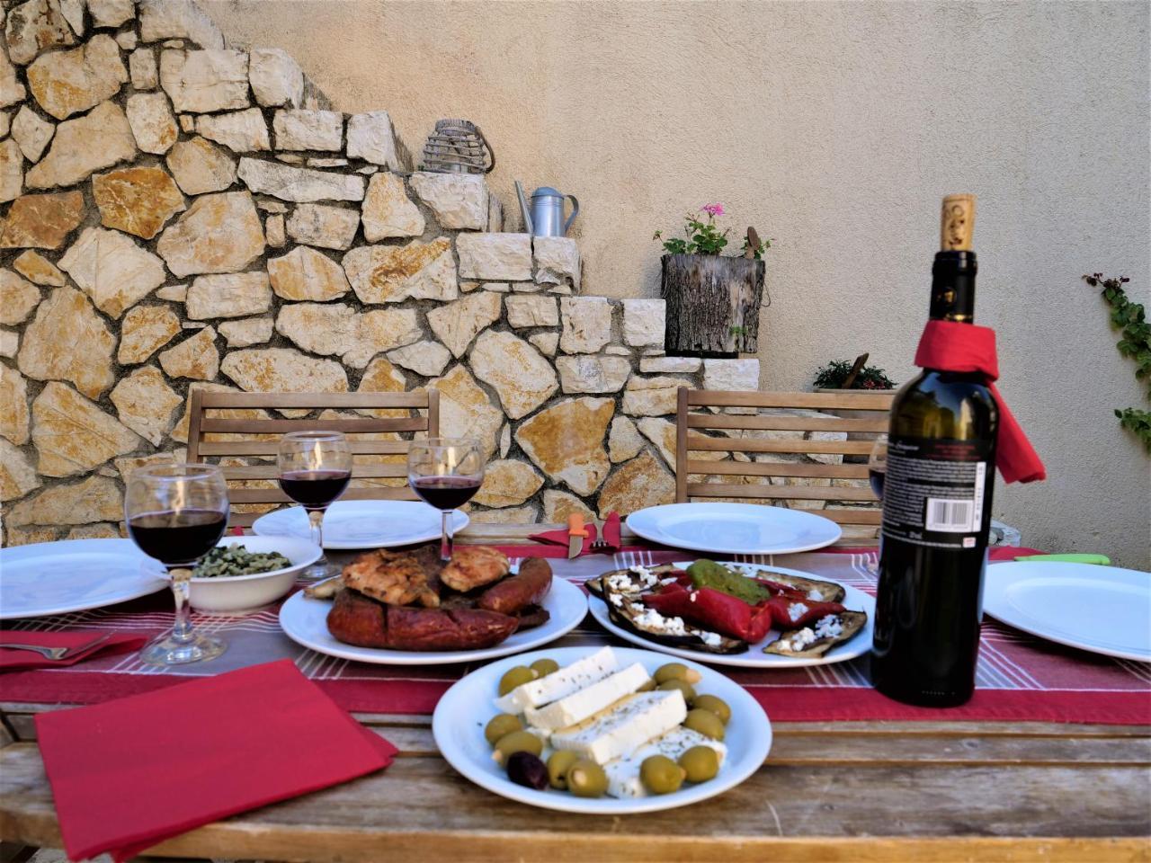 Villa Artemis Barbati Esterno foto