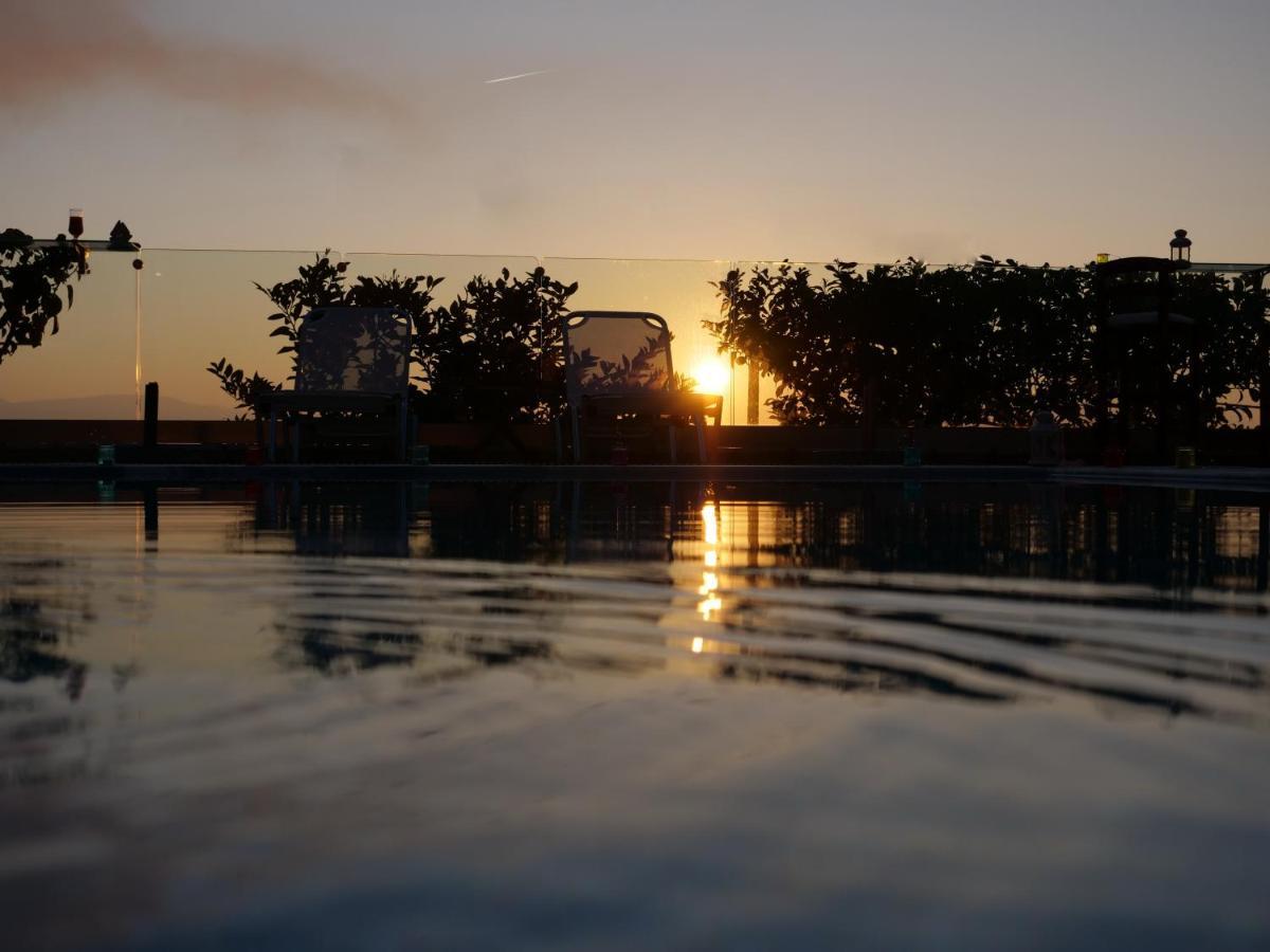 Villa Artemis Barbati Esterno foto
